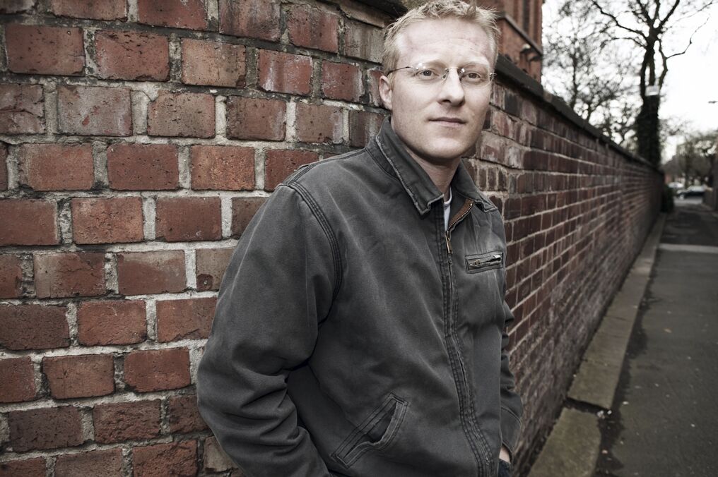 Interview with Chris Simms – British Author